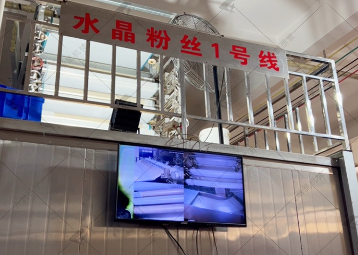粉條機(jī)生產(chǎn)線(xiàn)設(shè)備和手工粉條生產(chǎn)哪個(gè)*劃算？