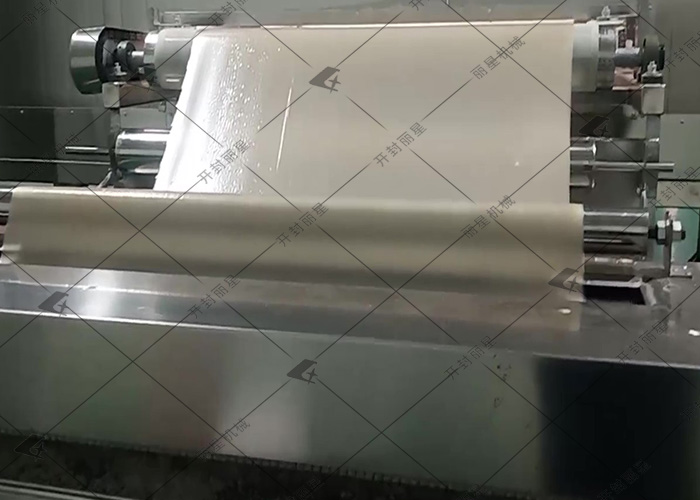 湖北客戶麗星自動(dòng)粉條設(shè)備試機(jī)，加工現(xiàn)場(chǎng)細(xì)節(jié)滿滿
