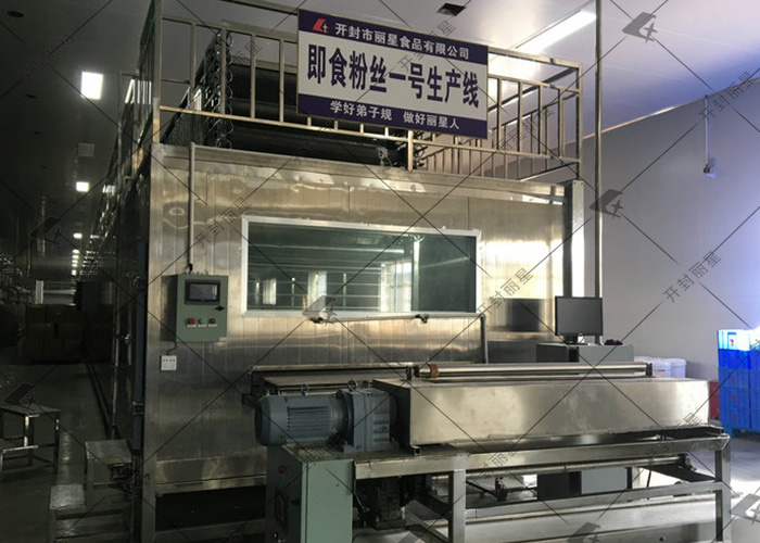 碗裝粉絲生產線.jpg